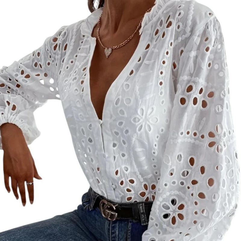 Blusa de Encaje con Cuello en Pico