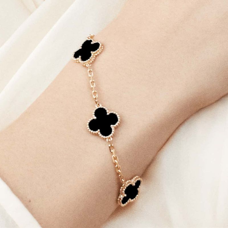 Pulsera de Baño de Oro con Trébol