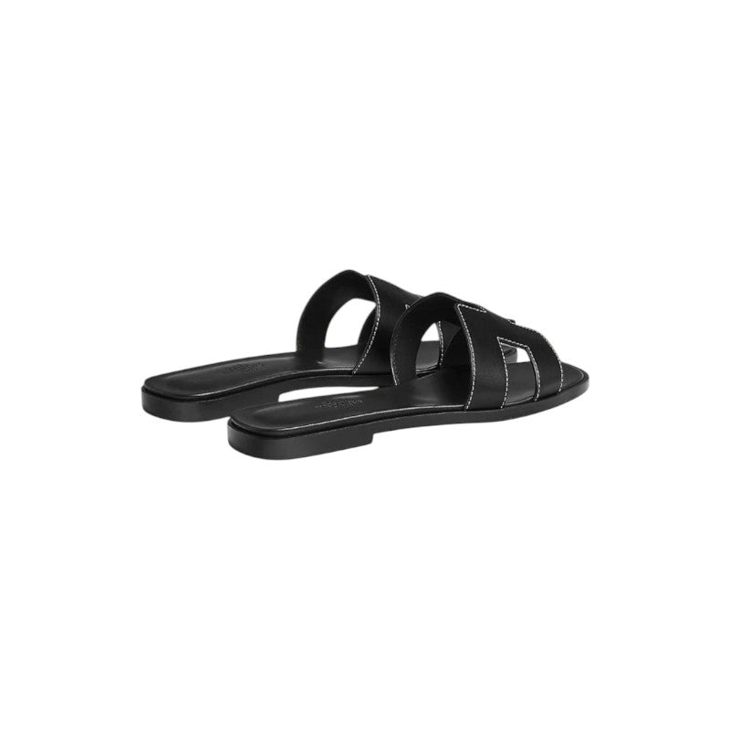 Sandalias con Corte en H